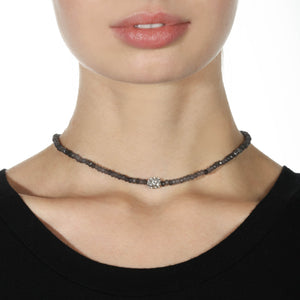 beaded necklace 